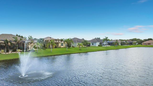 728 Fortunella Circle SW, Vero Beach, FL 32968