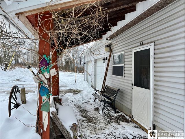 360 Wheeler Hill Rd C, Carroll, NY 14738