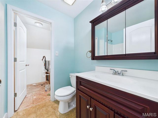 5906 Galli Lane, Collinsville, IL 62234