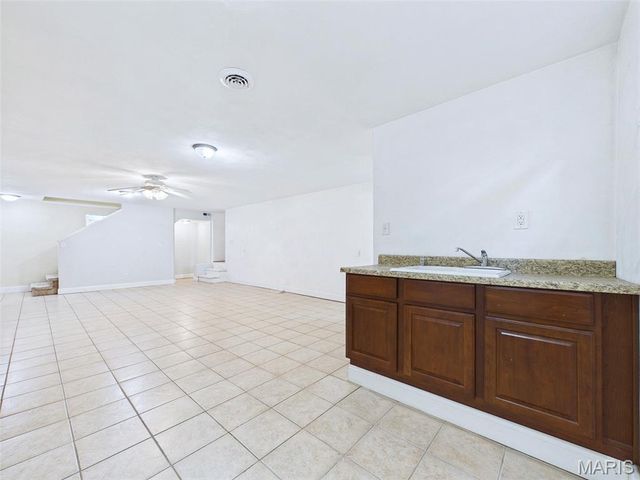 5906 Galli Lane, Collinsville, IL 62234