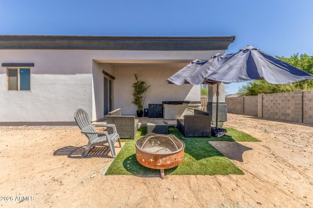 12459 W LOBO Drive, Arizona City, AZ 85123