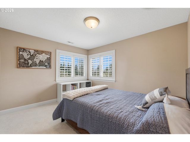 3987 WHEELER Ln, West Linn, OR 97068