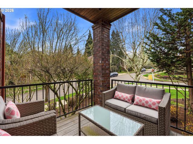 3987 WHEELER Ln, West Linn, OR 97068