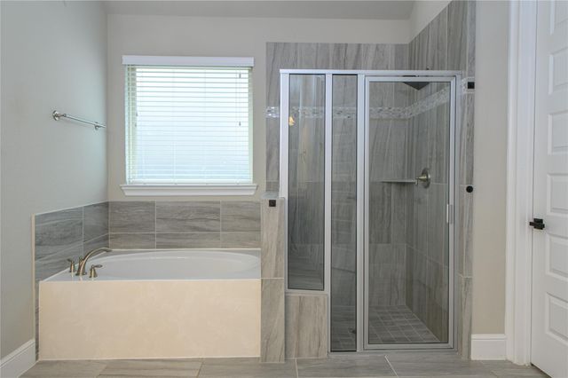 23 Whitbarrow Place, Tomball, TX 77375