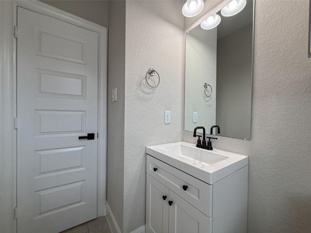 23 Whitbarrow Place, Tomball, TX 77375