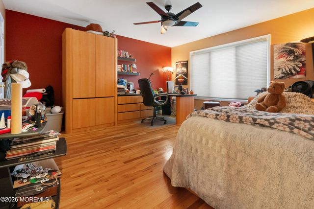 25 Cherokee Road, East Brunswick, NJ 08816