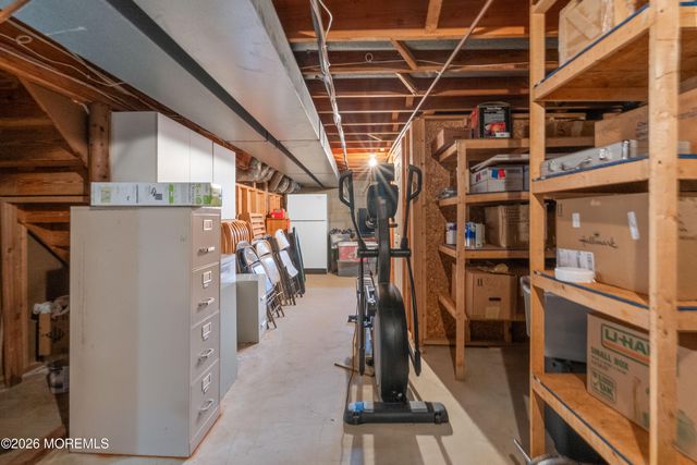 25 Cherokee Road, East Brunswick, NJ 08816