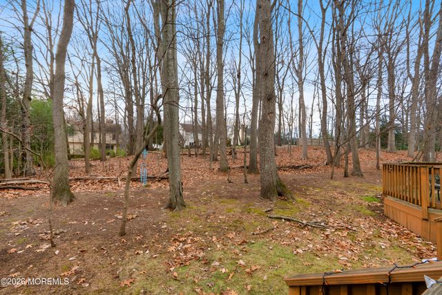 25 Cherokee Road, East Brunswick, NJ 08816