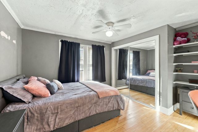 14 Harrison St, Framingham, MA 01702