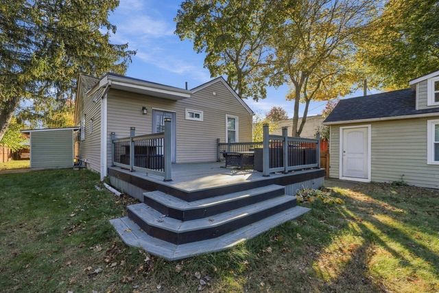 14 Harrison St, Framingham, MA 01702