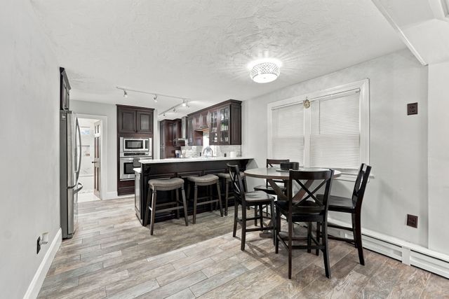 14 Harrison St, Framingham, MA 01702