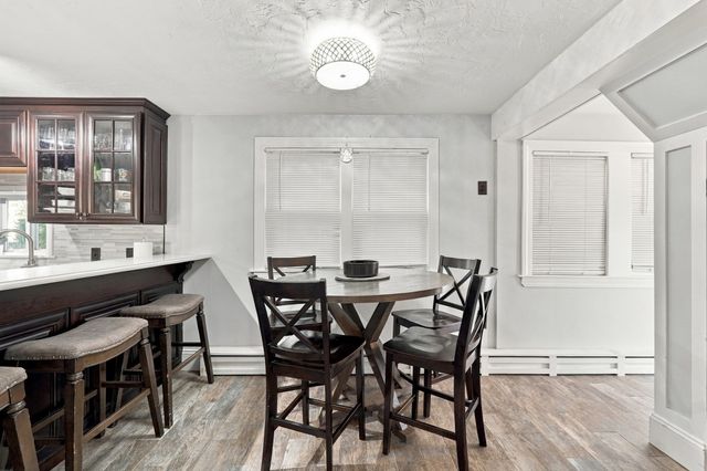 14 Harrison St, Framingham, MA 01702
