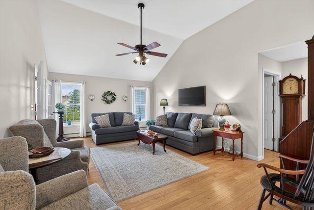 9 Marshview Circle, Seabrook, NH 03874