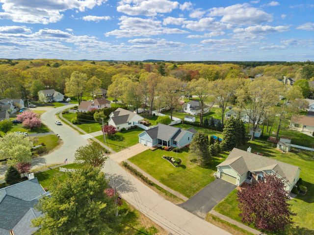 9 Marshview Circle, Seabrook, NH 03874
