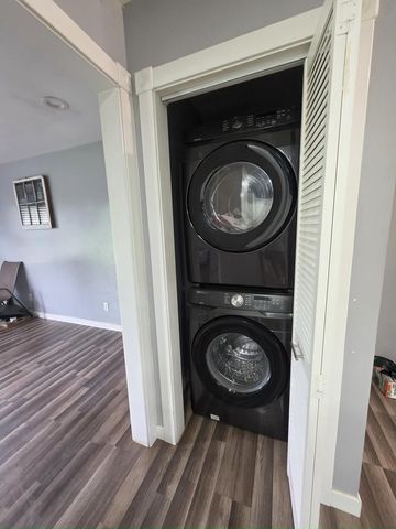 505 Apache Dr, Hopkinsville, KY 42240