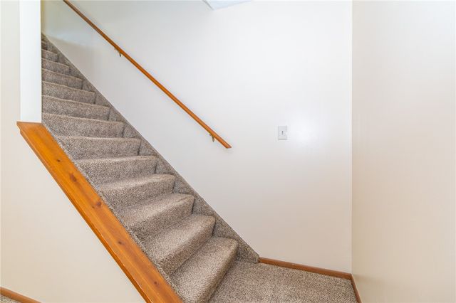 1087 Cranston Dr, City Of Greensburg, PA 15601