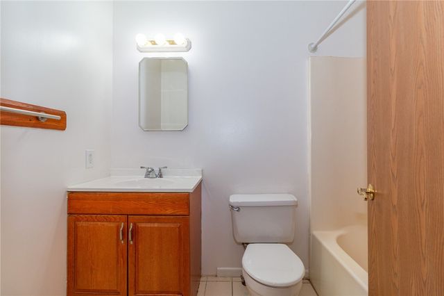 1087 Cranston Dr, City Of Greensburg, PA 15601
