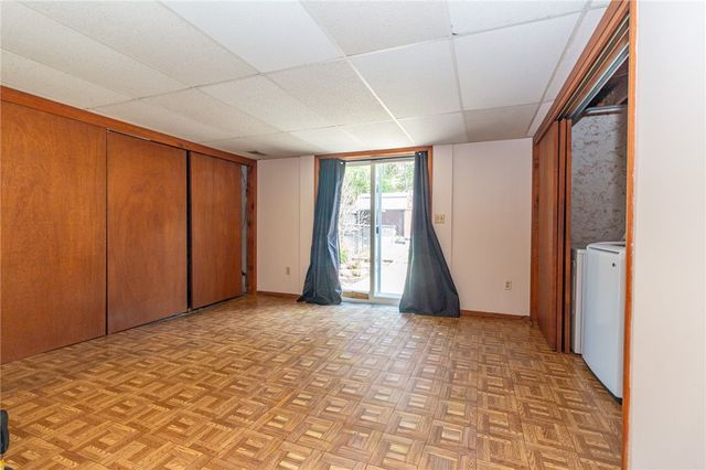 1087 Cranston Dr, City Of Greensburg, PA 15601