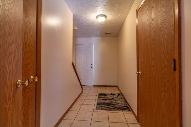 1087 Cranston Dr, City Of Greensburg, PA 15601