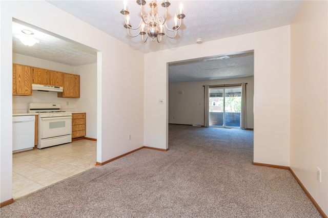 1087 Cranston Dr, City Of Greensburg, PA 15601