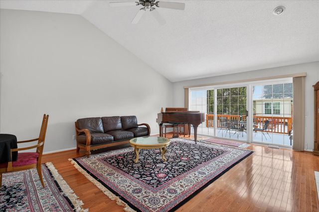 39828 Village Run Drive, Northville, MI 48168