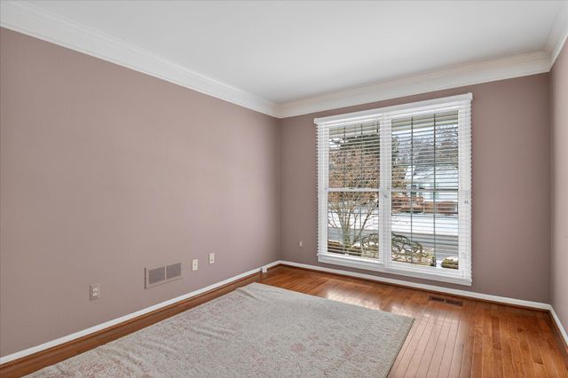 39828 Village Run Drive, Northville, MI 48168