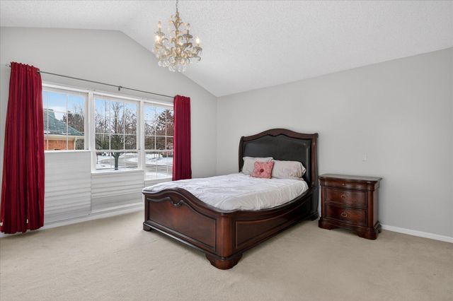 39828 Village Run Drive, Northville, MI 48168