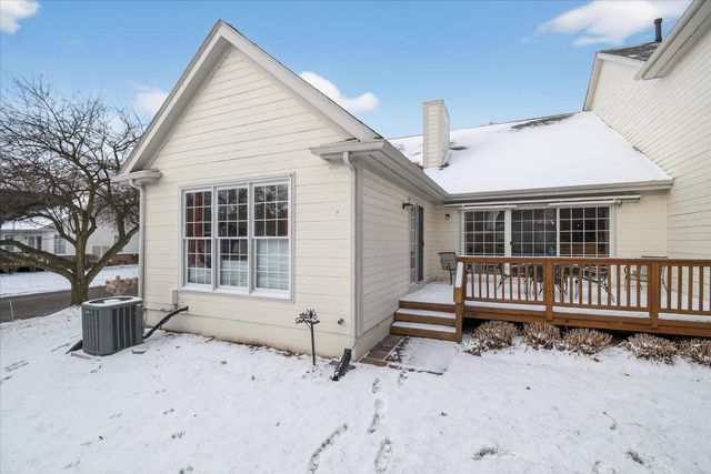 39828 Village Run Drive, Northville, MI 48168