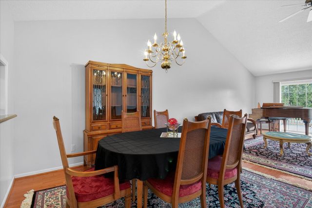 39828 Village Run Drive, Northville, MI 48168