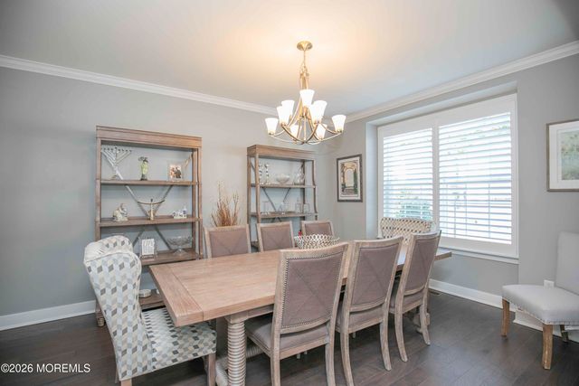 20 Kronenberg Street, Tinton Falls, NJ 07724