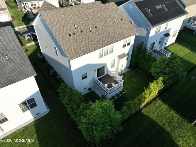 20 Kronenberg Street, Tinton Falls, NJ 07724