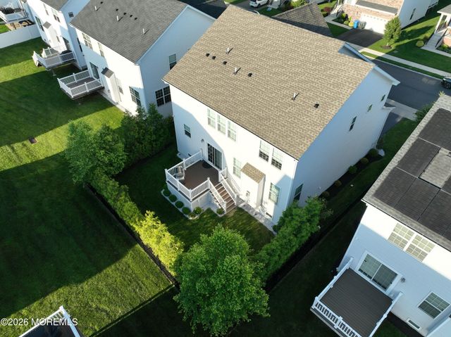 20 Kronenberg Street, Tinton Falls, NJ 07724