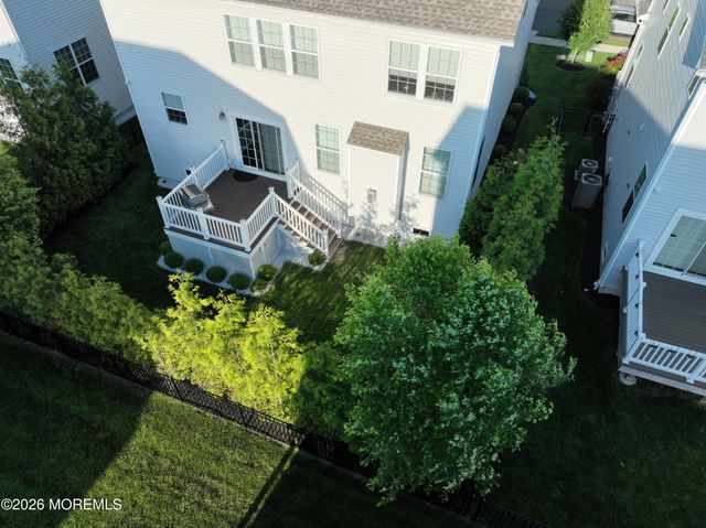20 Kronenberg Street, Tinton Falls, NJ 07724