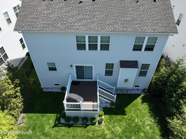 20 Kronenberg Street, Tinton Falls, NJ 07724