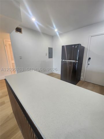2061 NW 47th Ter 402, Lauderhill, FL 33313