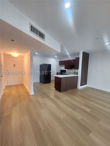 2061 NW 47th Ter 402, Lauderhill, FL 33313