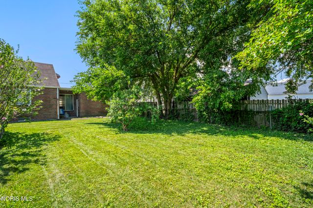 2737 109th Street, Toledo, OH 43611