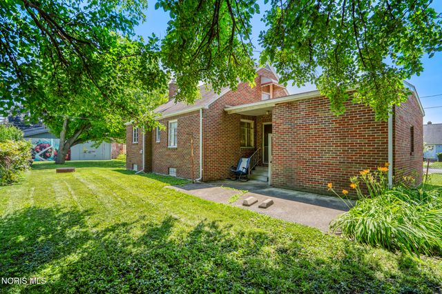 2737 109th Street, Toledo, OH 43611