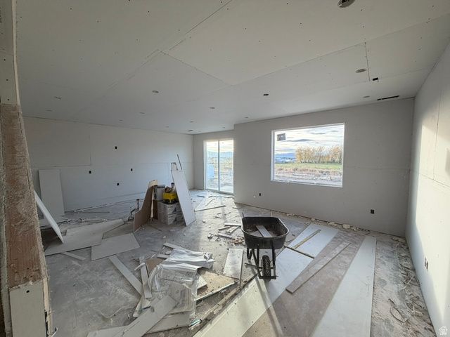 593 N 300 W, Smithfield, UT 84335