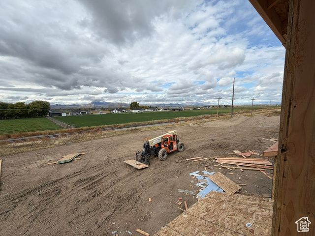 593 N 300 W, Smithfield, UT 84335