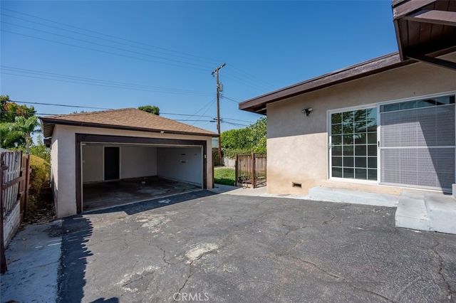 2903 N Lincoln, Burbank, CA 91504