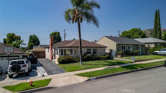 2903 N Lincoln, Burbank, CA 91504