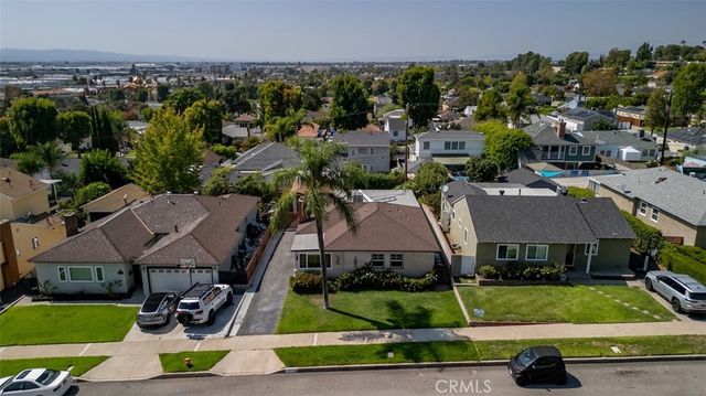 2903 N Lincoln, Burbank, CA 91504