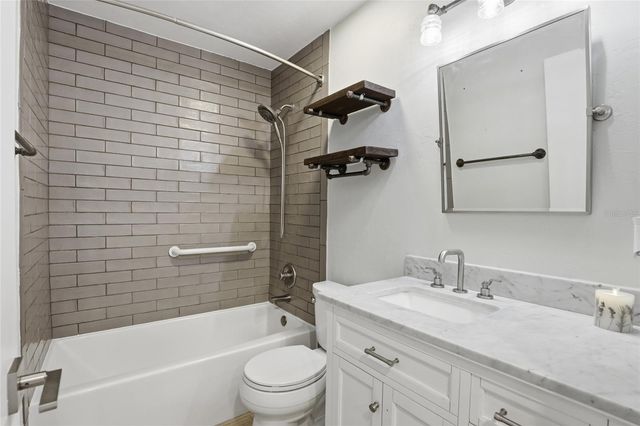 826 NW 125TH DRIVE, Newberry, FL 32669