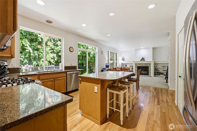 14555 Kingscross Circle NW, Silverdale, WA 98383