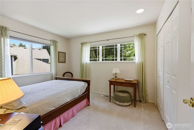 14555 Kingscross Circle NW, Silverdale, WA 98383
