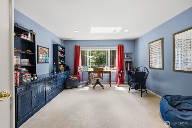 14555 Kingscross Circle NW, Silverdale, WA 98383