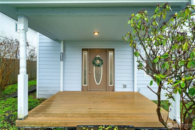 2420 Aberdeen Avenue, Hoquiam, WA 98550