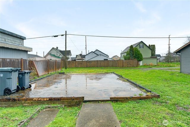 2420 Aberdeen Avenue, Hoquiam, WA 98550