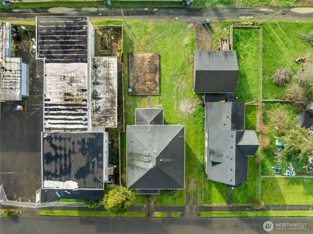 2420 Aberdeen Avenue, Hoquiam, WA 98550